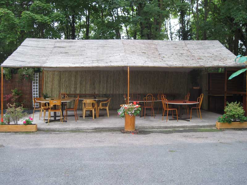 La Terrasse.