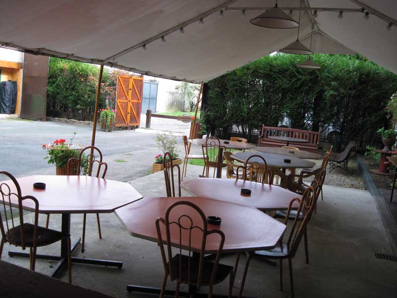 La Terrasse.